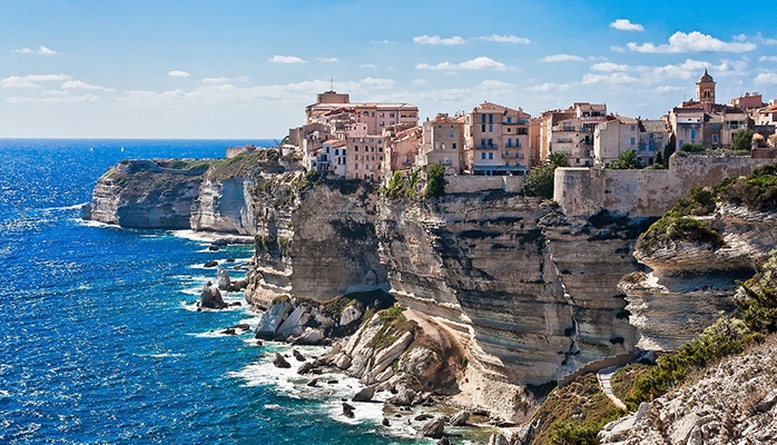 Environnement : érosion du littoral et adaptation des politiques d’aménagement